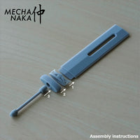 MechaNaka's Gunpla weapon - A miniature double-edged greatsword inspired by video games like Final Fantasy. Assembly instructions.